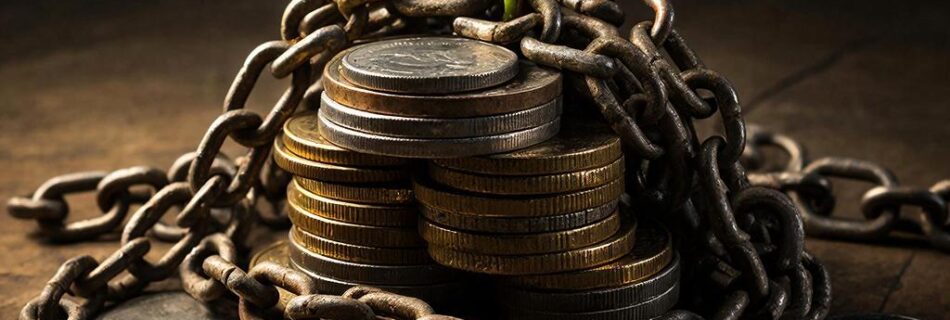 Родовые сценарии бедности: Почему деньги уходят сквозь пальцы и как разорвать круг безденежья